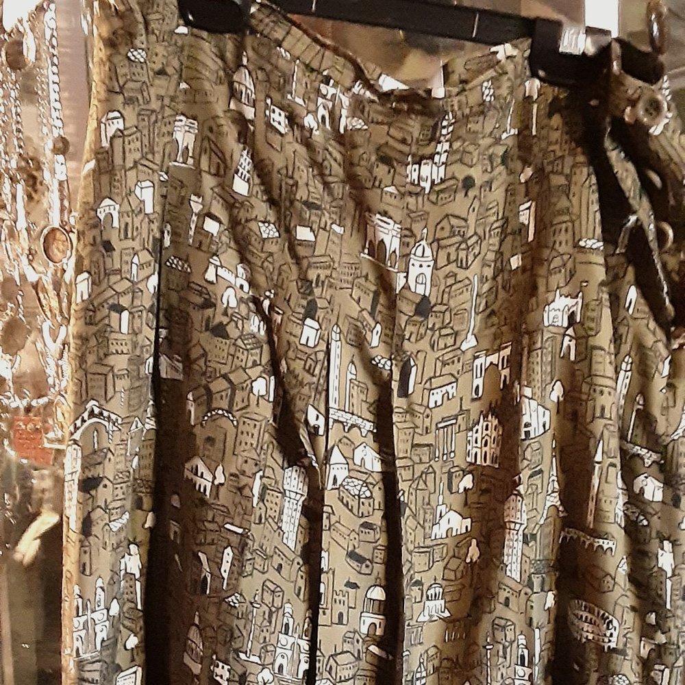 MOSCHINO OLIVE PRINT SKIRT SIZE 10
